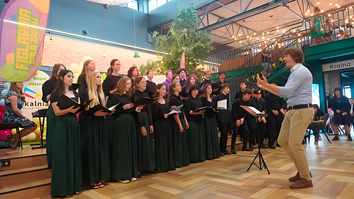 Chór mieszany Państwowej Szkoły Muzycznej I i II st. w Pabianicach