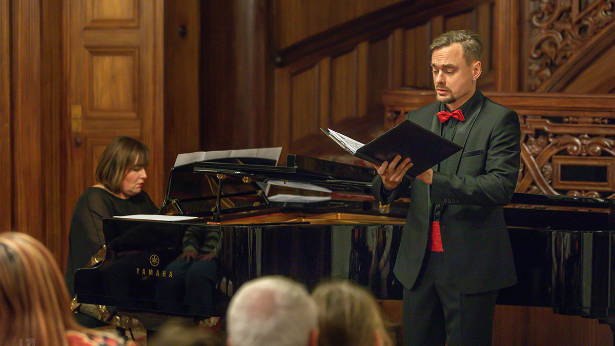 Szulca i Jachowicz na koncercie u Biedermanna